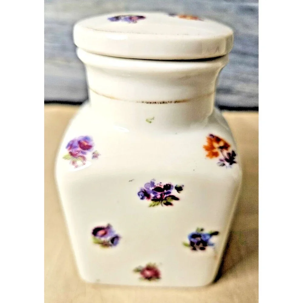 Vintage Vanity 8 Oz Porcelain Jar Colorful Floral on White w/ Lid (read)